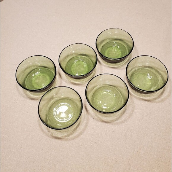 6 Emerald Green Glass Bowls Possibly Vintage - Picture 1 of 9